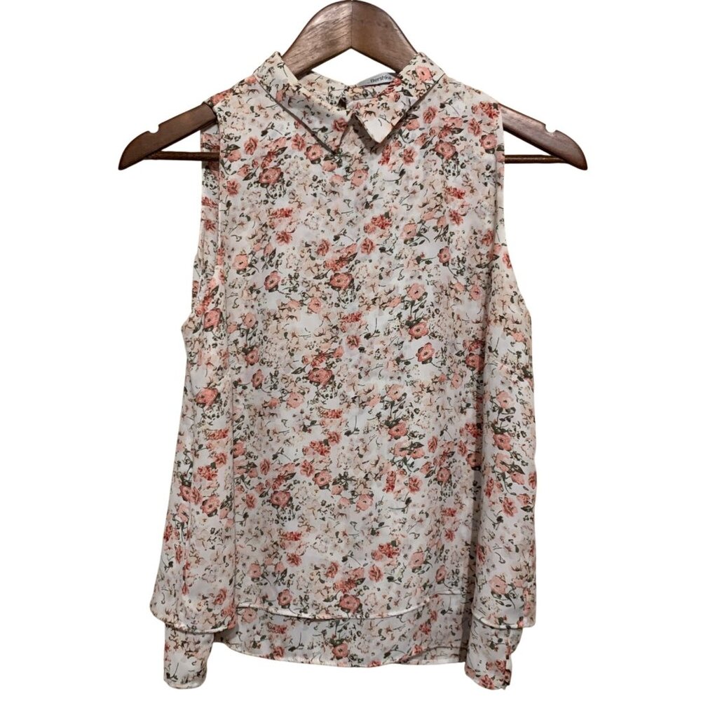 Bershka Floral Sleeveless Collared Blouse in Cream and Pink